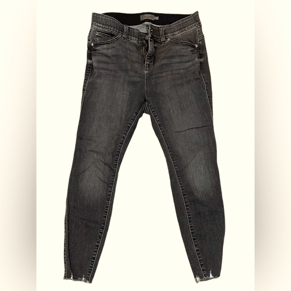 Torrid Black Bombshell Skinny Jeans distressed at the ankle